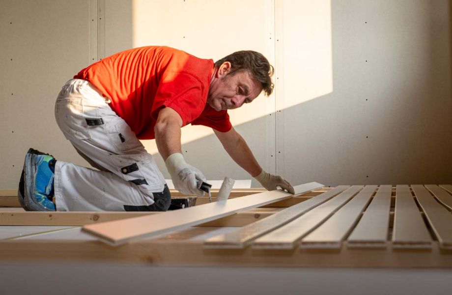 GRIDON - Men at Work 014